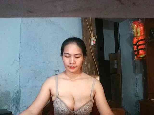 EllaShow93