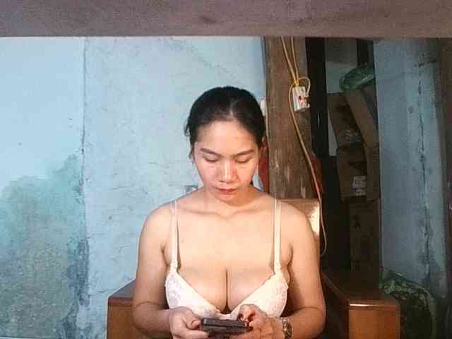 EllaShow93