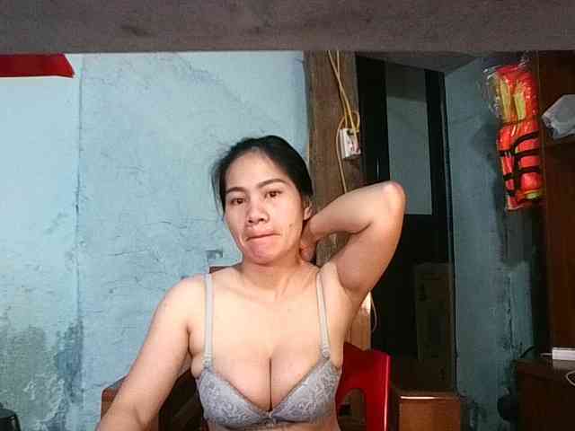 EllaShow93