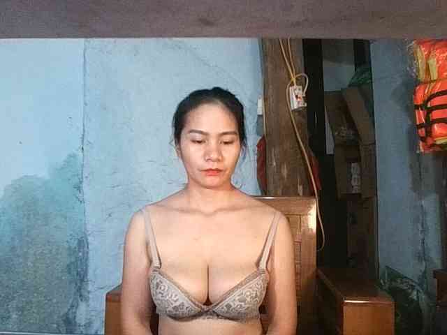 EllaShow93