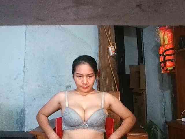 EllaShow93
