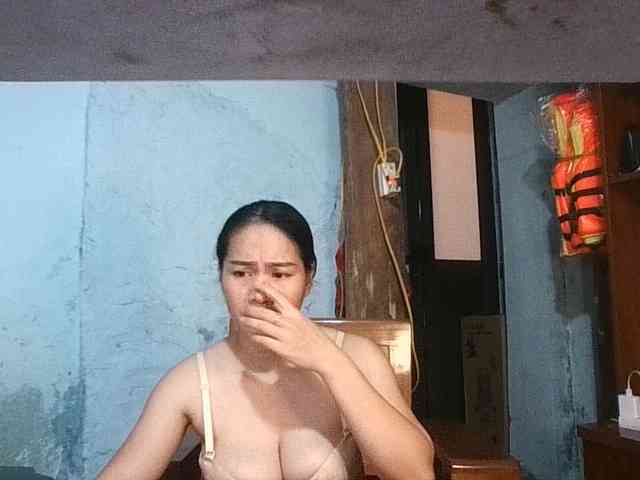 EllaShow93