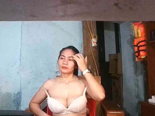 EllaShow93