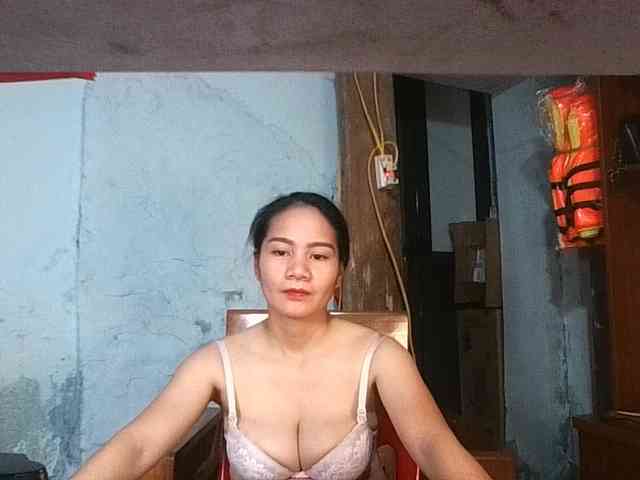 EllaShow93