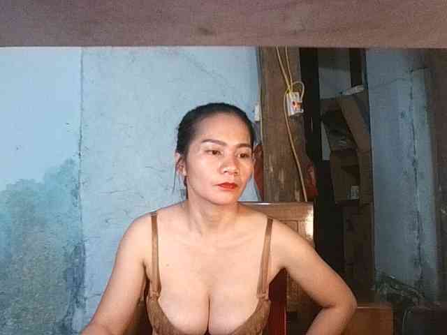 EllaShow93