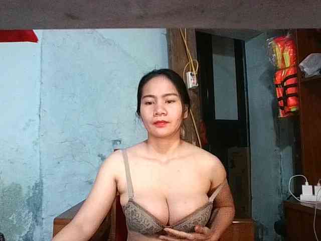 EllaShow93