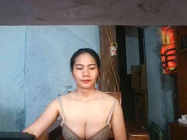EllaShow93