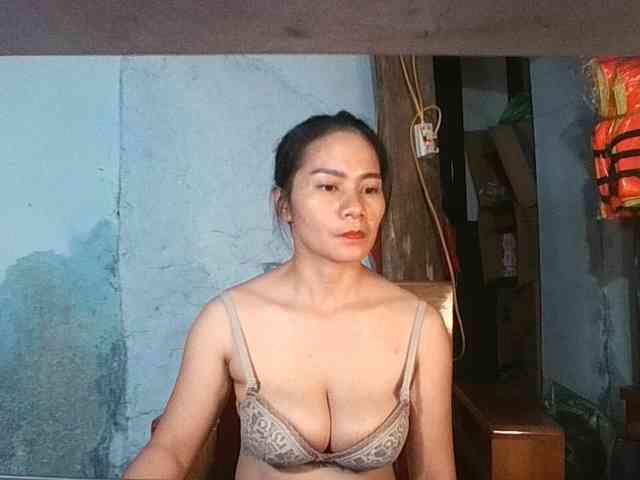 EllaShow93