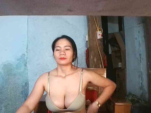 EllaShow93