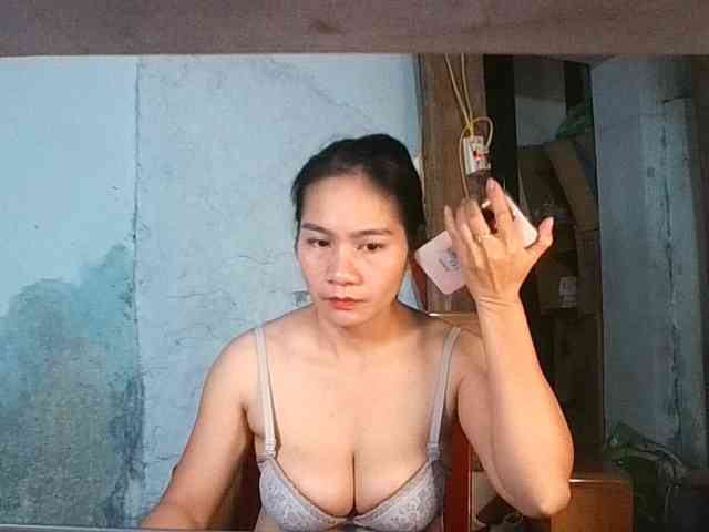 EllaShow93