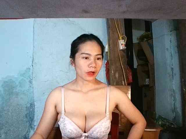 EllaShow93