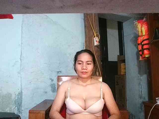 EllaShow93