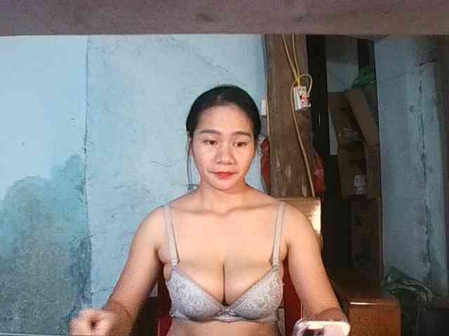 EllaShow93