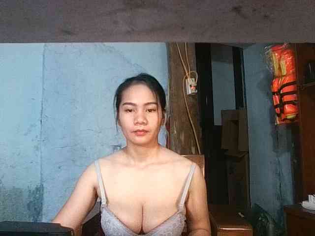 EllaShow93