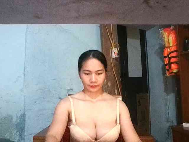 EllaShow93