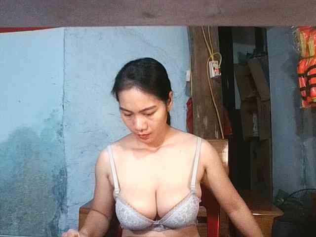 EllaShow93