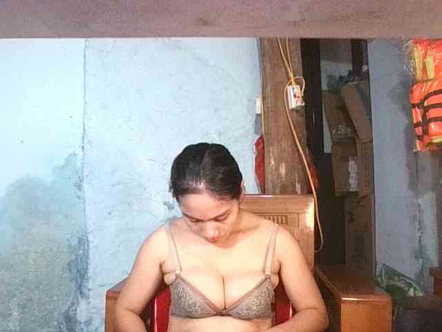 EllaShow93