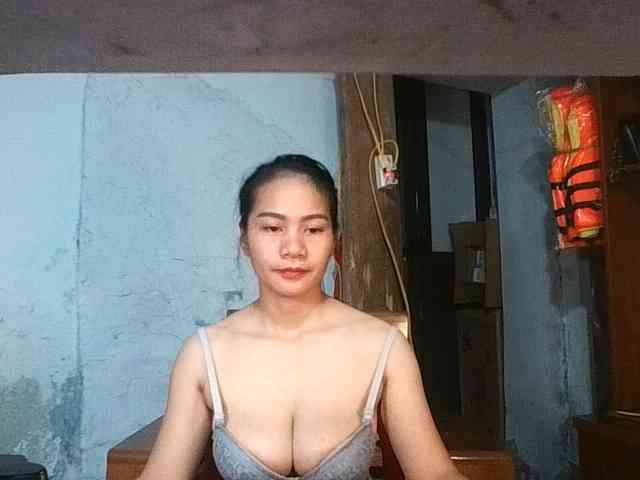 EllaShow93