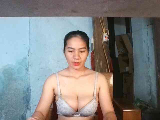 EllaShow93