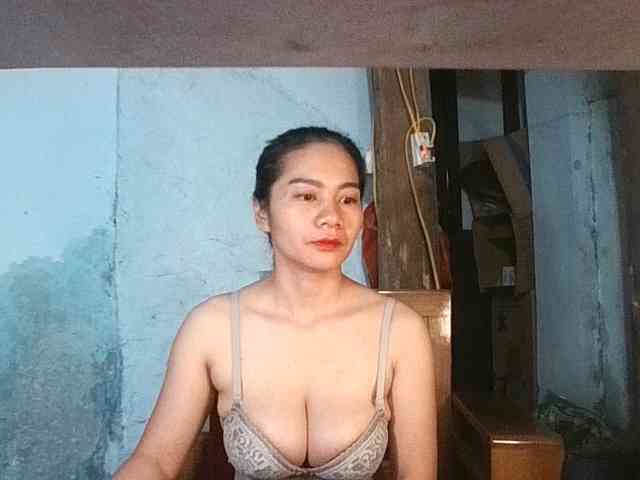 EllaShow93