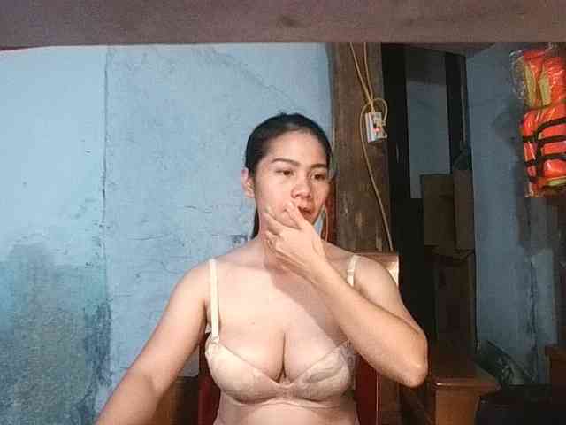 EllaShow93
