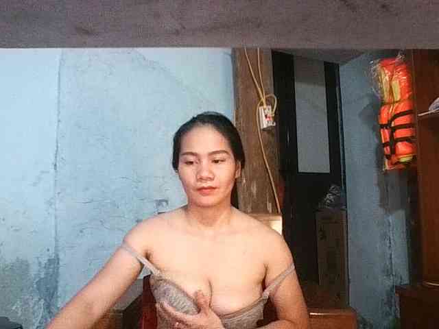 EllaShow93