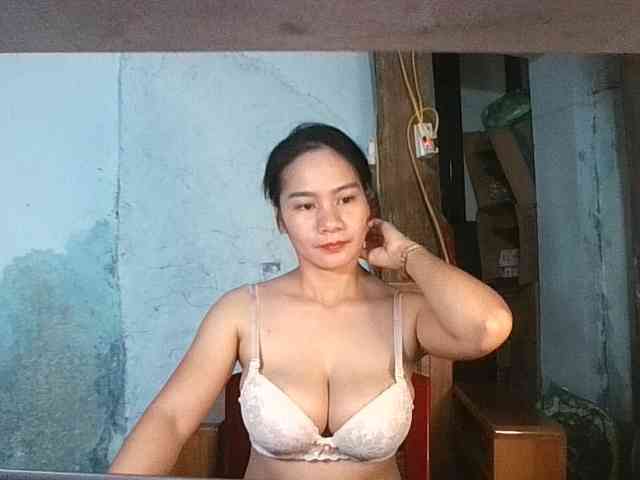 EllaShow93
