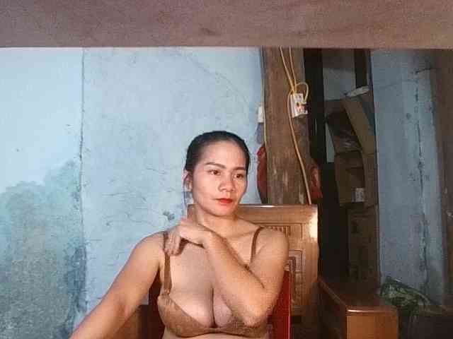 EllaShow93