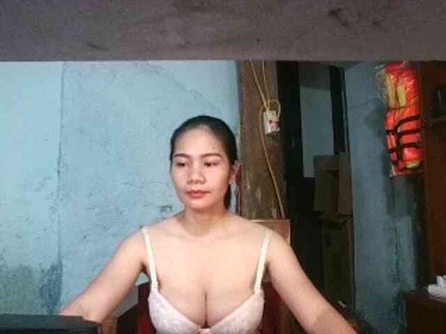 EllaShow93