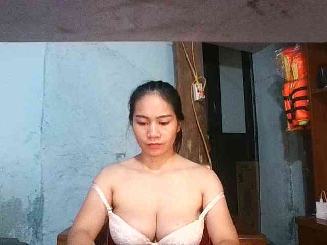 EllaShow93