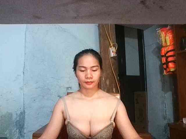 EllaShow93