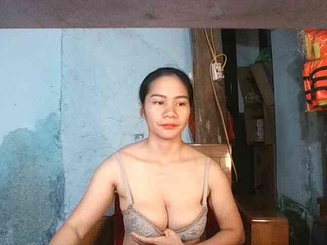 EllaShow93