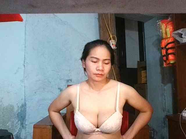 EllaShow93