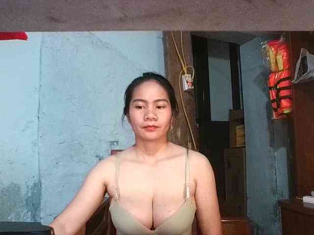 EllaShow93