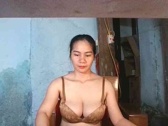 EllaShow93