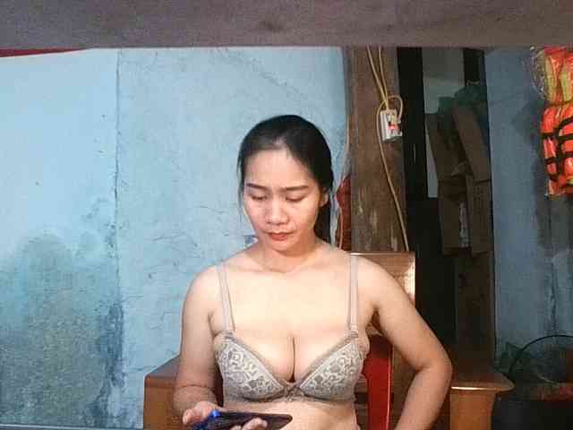 EllaShow93