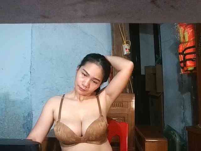 EllaShow93