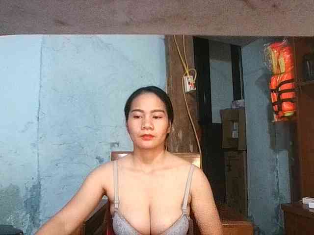 EllaShow93