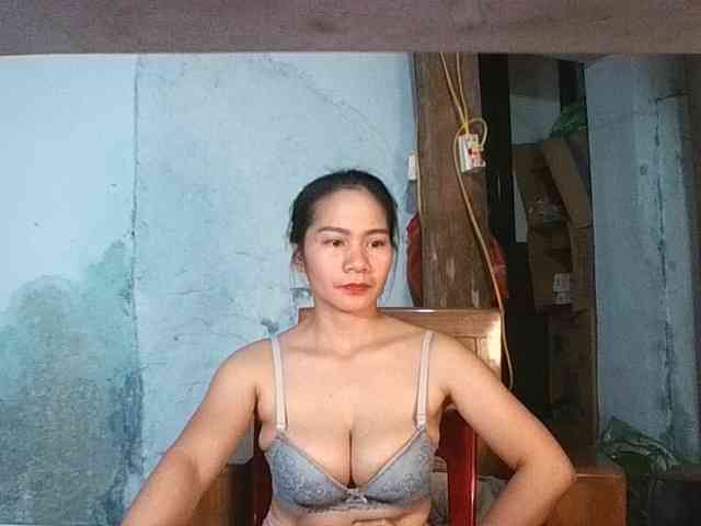 EllaShow93