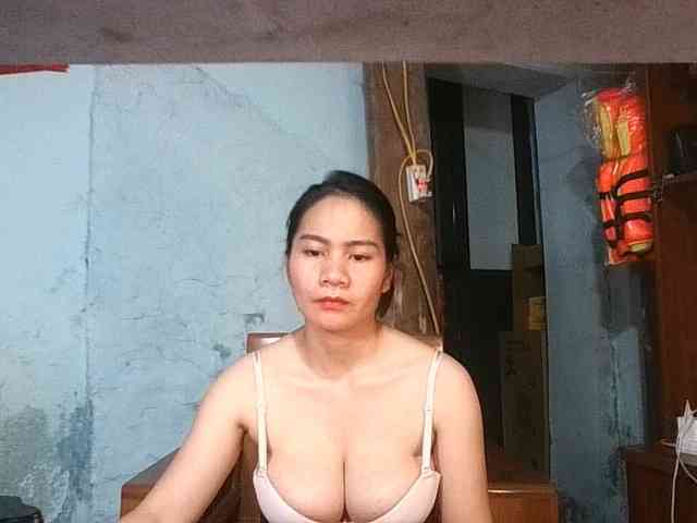 EllaShow93
