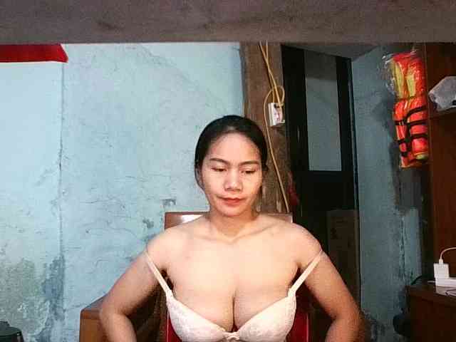 EllaShow93