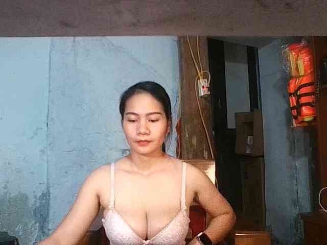 EllaShow93