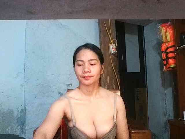 EllaShow93