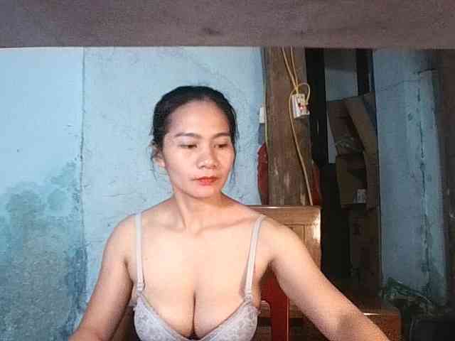 EllaShow93