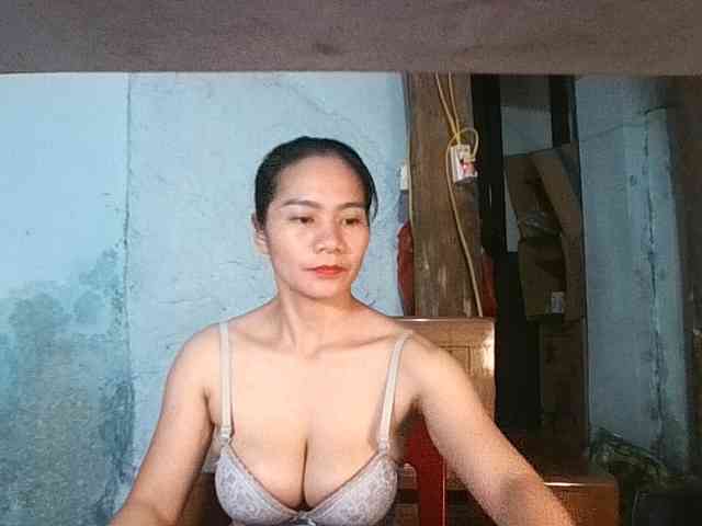 EllaShow93