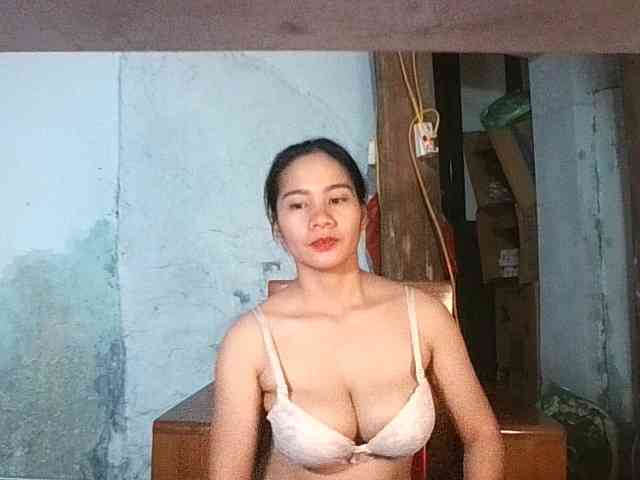 EllaShow93