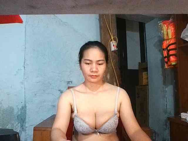 EllaShow93