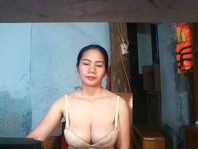 EllaShow93