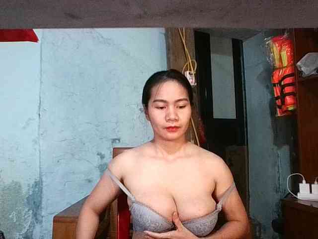 EllaShow93