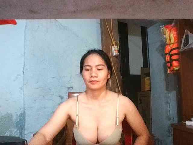 EllaShow93
